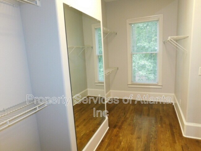 Building Photo - 15485 N Valley Creek Ln