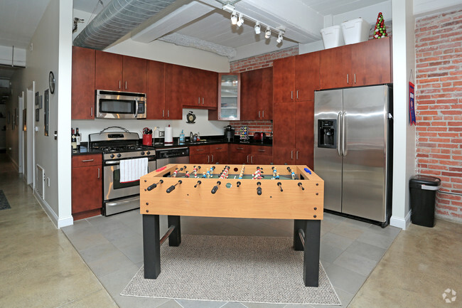 Interior Photo - Broadway Lofts