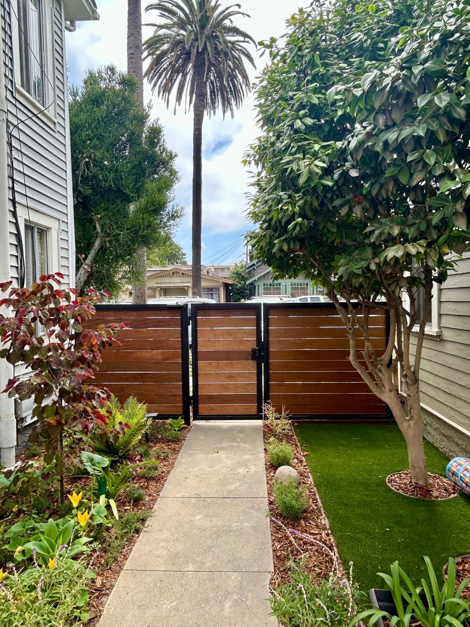 Building Photo - 31 Hermosa Ave