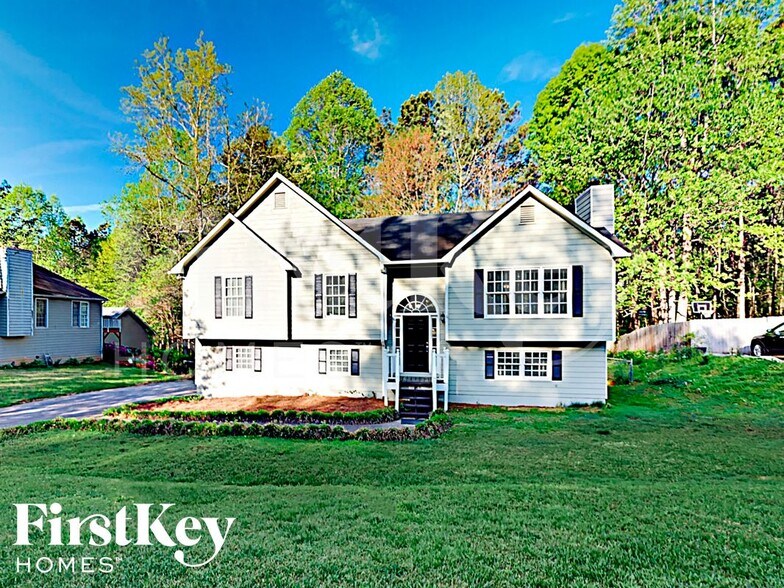 Primary Photo - 452 Maplewood Ln