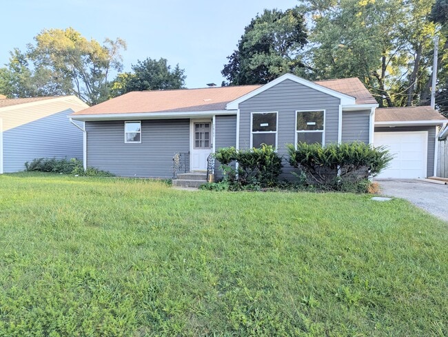 Building Photo - 2809 Wesleyan Ave
