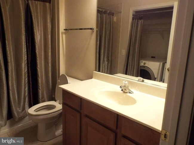 Building Photo - 22950 Rose Quartz Square