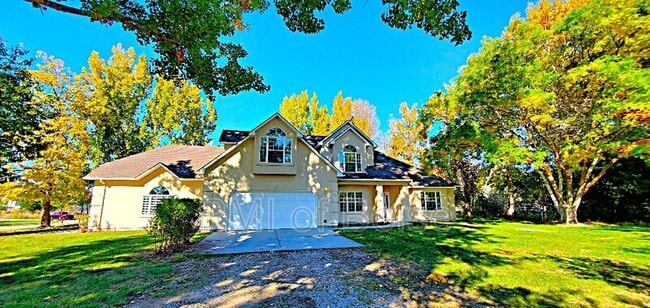 Primary Photo - 85 S Linder Rd