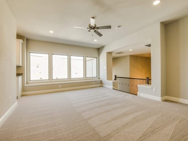 Building Photo - 1107 Sarah St