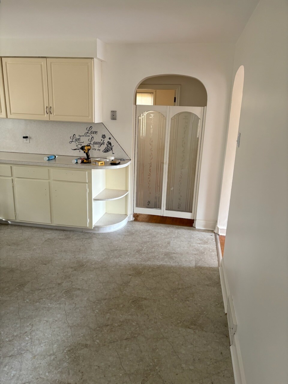 Building Photo - 644 Rosenthal Ave