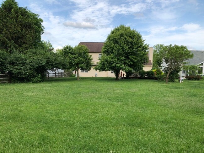 Building Photo - 6136 Brigids Close Dr