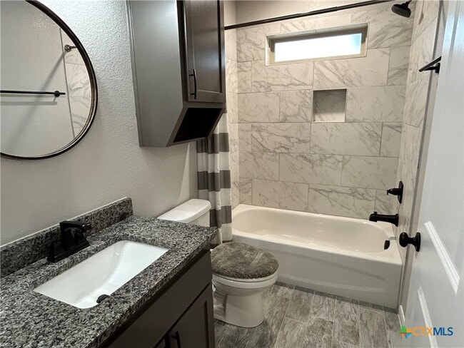 Building Photo - 1614 Curlew Ln