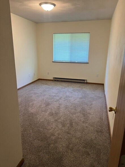 Building Photo - 8325 Delta Dr