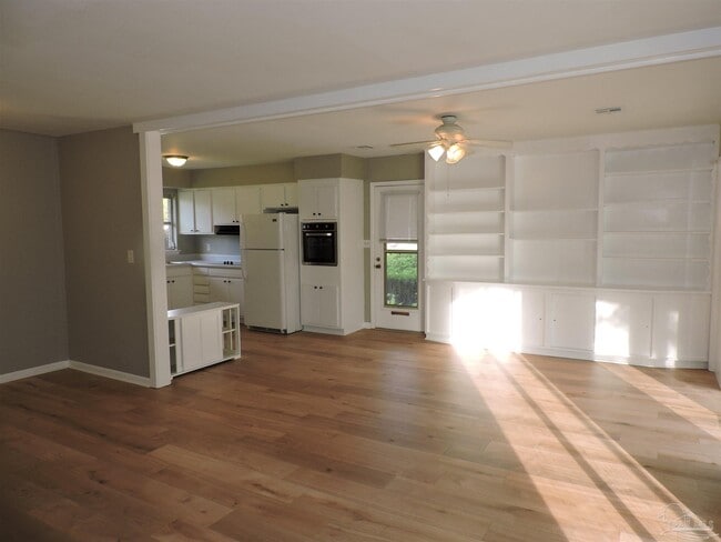 Building Photo - 3641 Cherry Laurel Dr