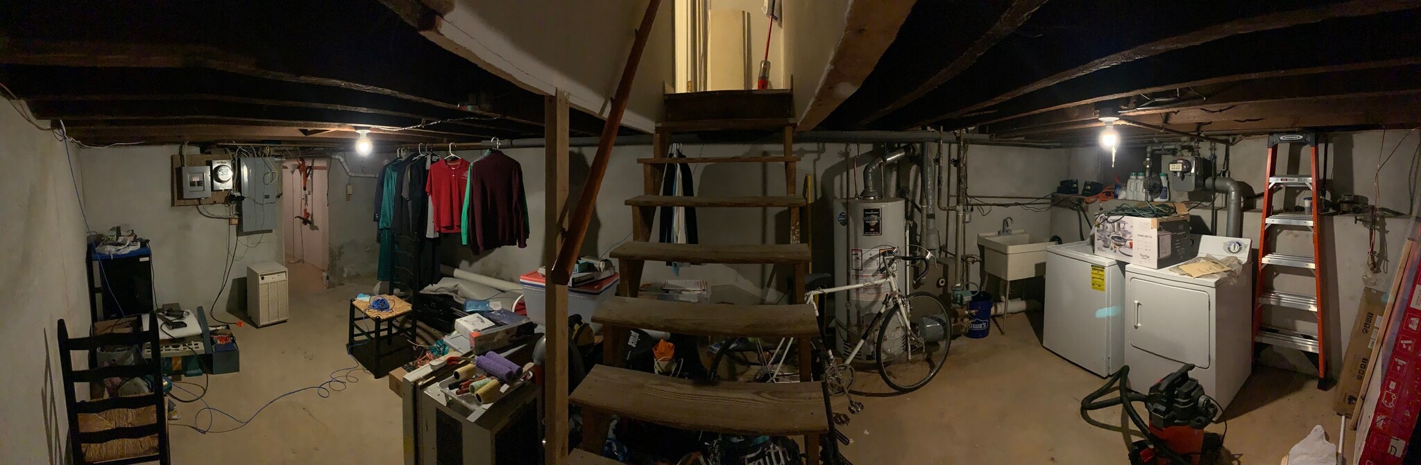 Building Photo - 520 Harry St