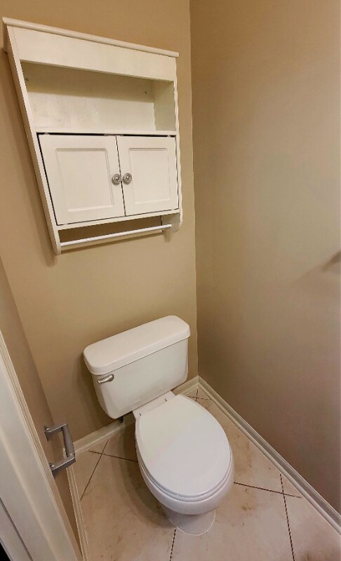 Building Photo - 382 Waterside Ave