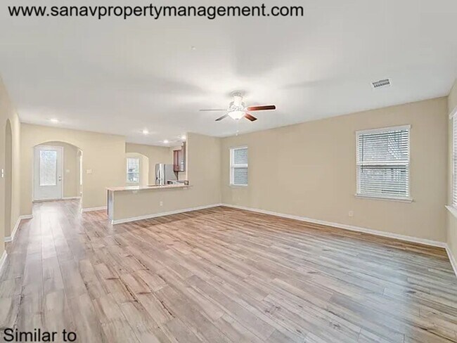 Building Photo - Welcome to Your Dream Home in the Heart of...