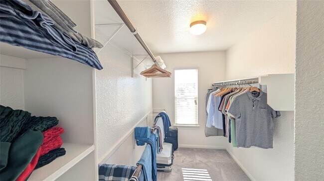 Building Photo - 14115 Eucalyptus Bnd