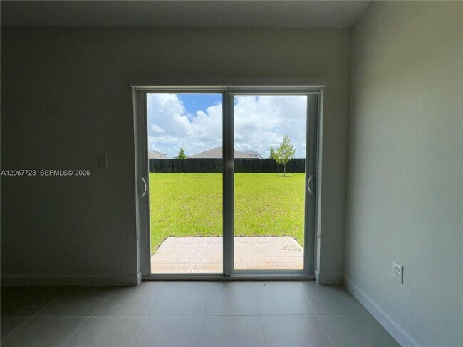 Building Photo - 17376 SW 285th St