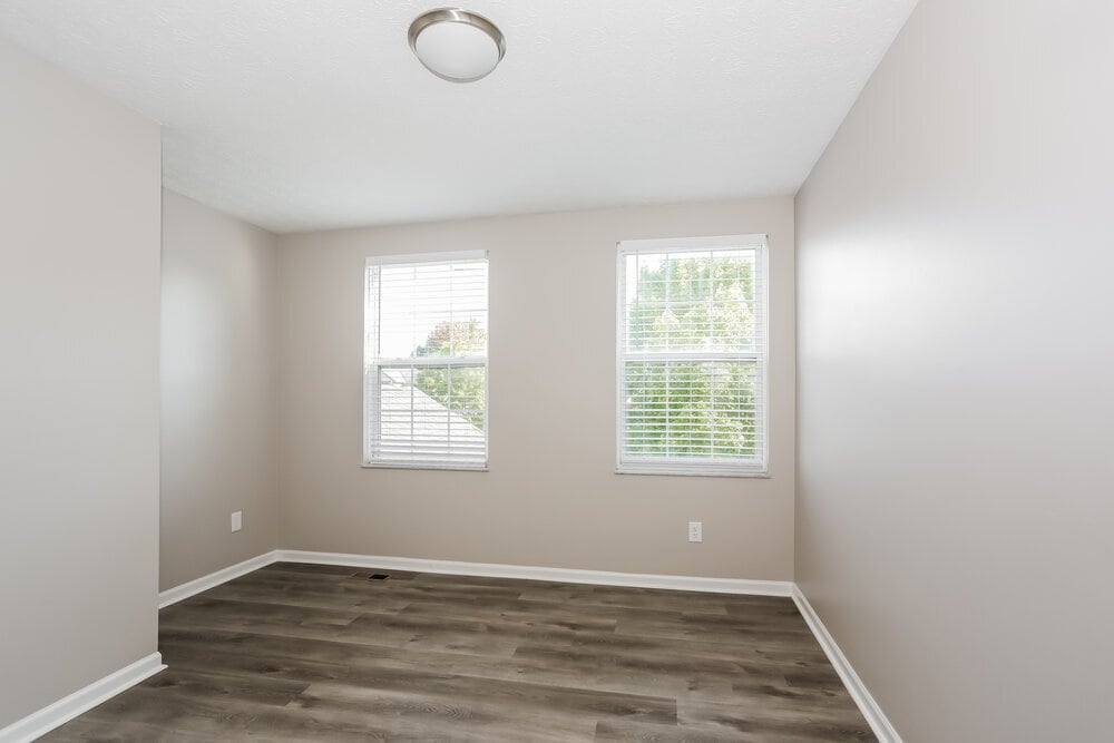 Building Photo - 8402 Lucerne Dr