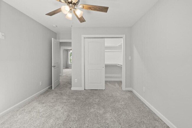 Building Photo - 5924 Roland Smith Dr