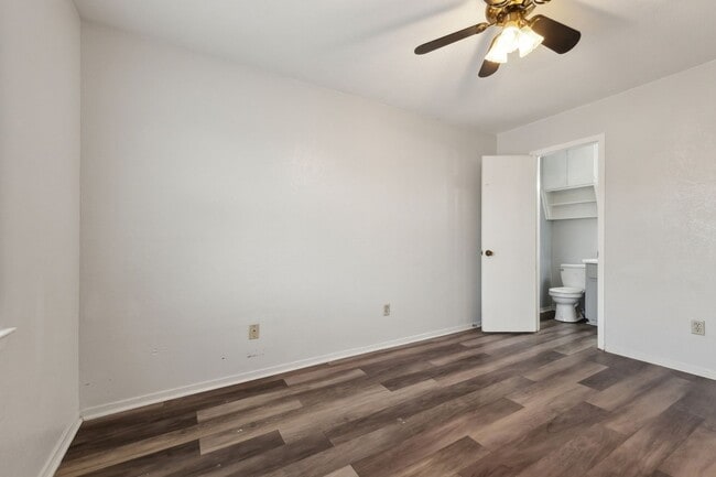 Building Photo - Charming 2BR Condo in Waco
