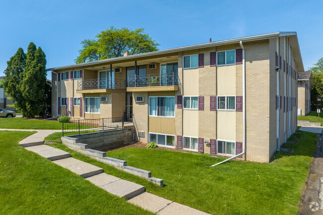 MadGrey Apartments - 3013 Belmar Cir Lansing MI 48912 | Apartment Finder