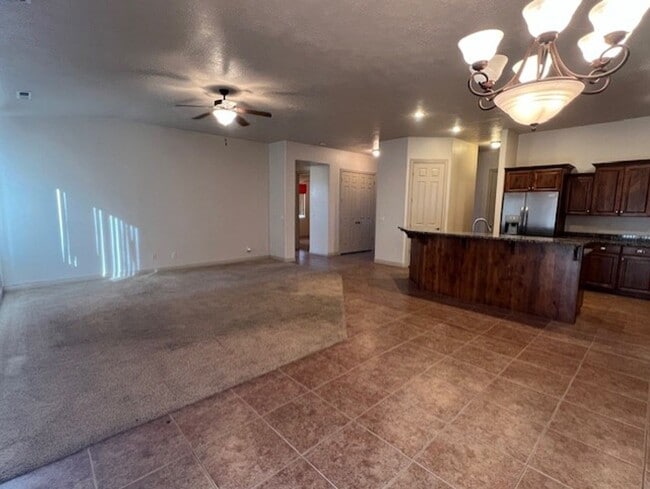 Building Photo - Primrose Pointe