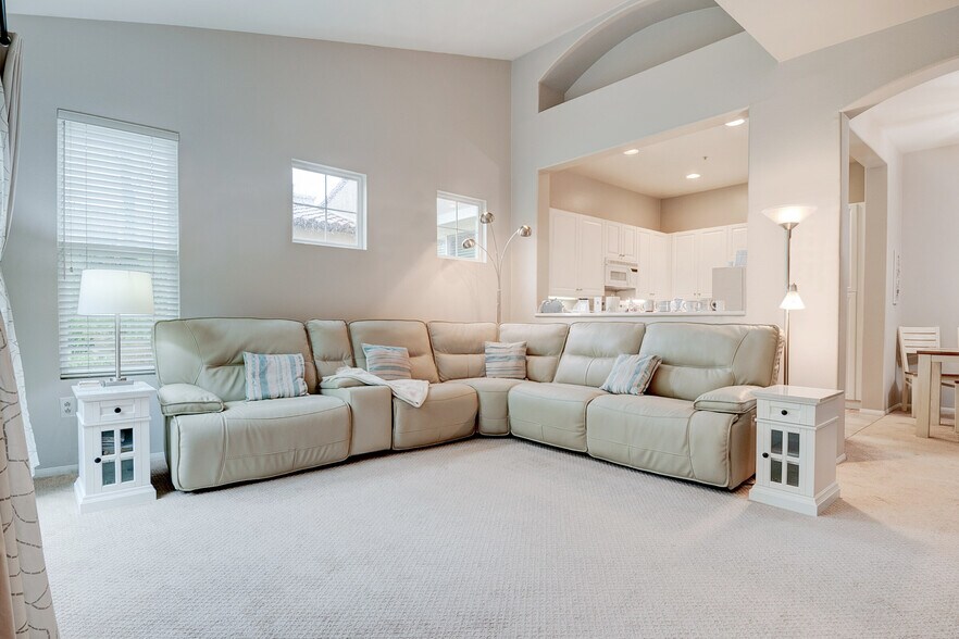 Building Photo - 14 Celano Ct