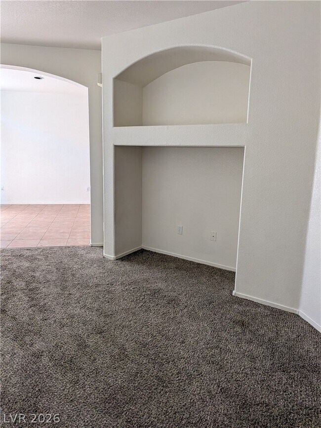 Building Photo - 9269 Adamshurst Ave