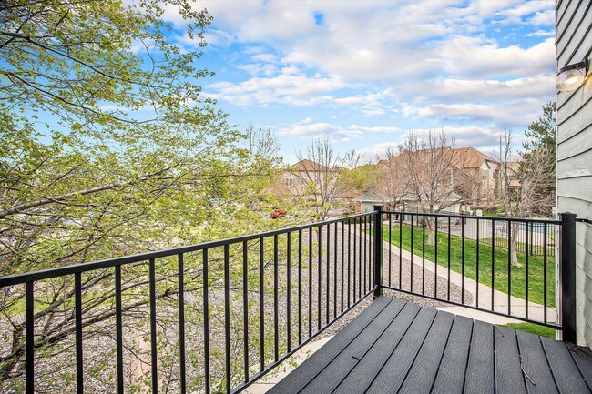 Building Photo - Great 2 Bedroom 1 Bathroom in Aurora!