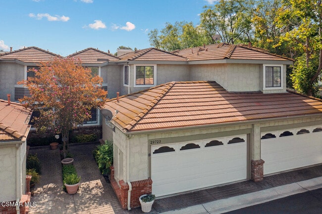 Primary Photo - 29723 Strawberry Hill Dr