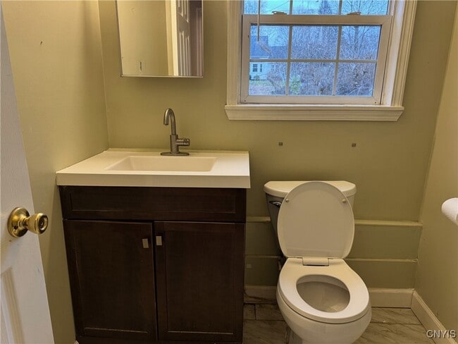 Building Photo - 28 Mcharrie St