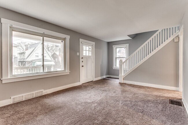 Building Photo - 2608 Belmar Pl
