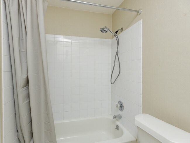 Building Photo - 6377 NW 109th Pl