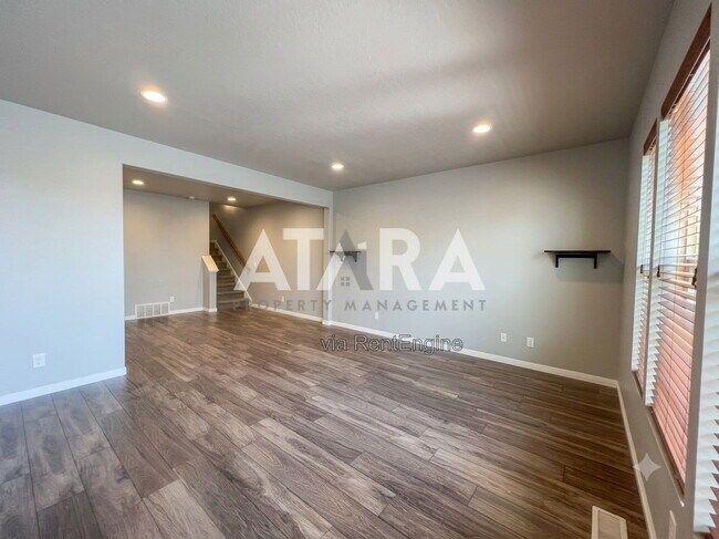 Building Photo - 5285 W Hampstead Ln