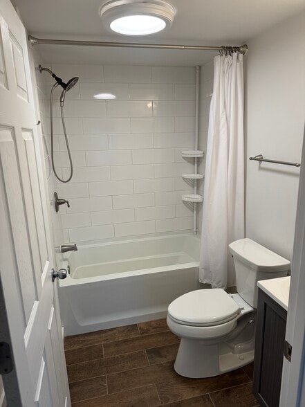 Building Photo - 1411 22nd Ave