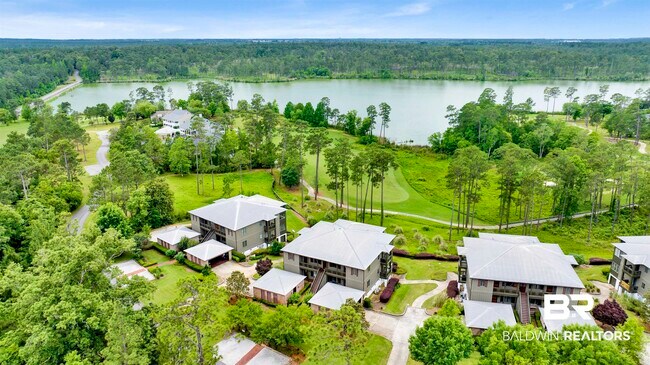 Building Photo - 32491 Water View Dr E