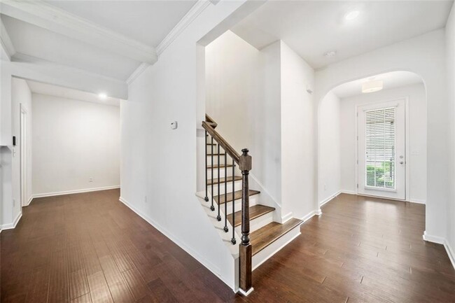 Building Photo - 7822 Canterbury Ct