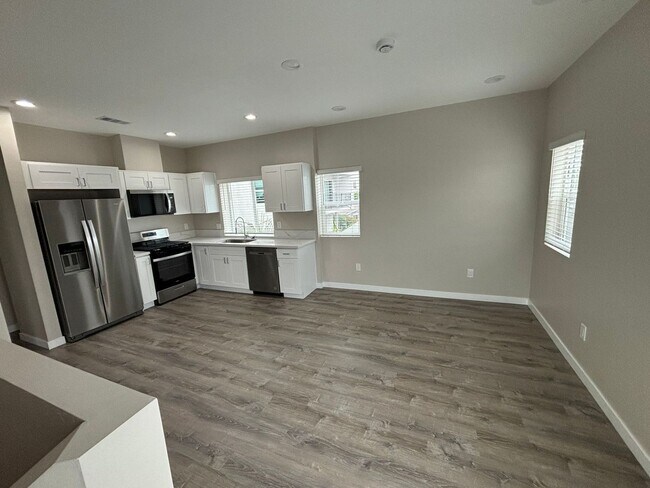 Primary Photo - Newly Built in 2025! 4 Bed 2 Bath on Monte...