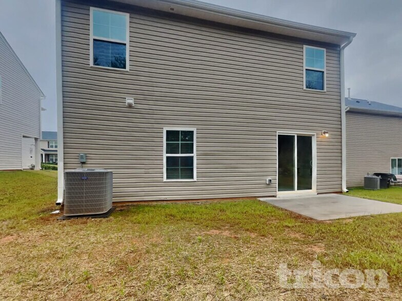 Building Photo - 4589 Heatherly Rd