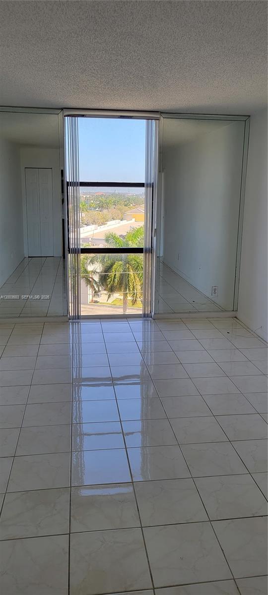 Building Photo - 13499 Biscayne Blvd