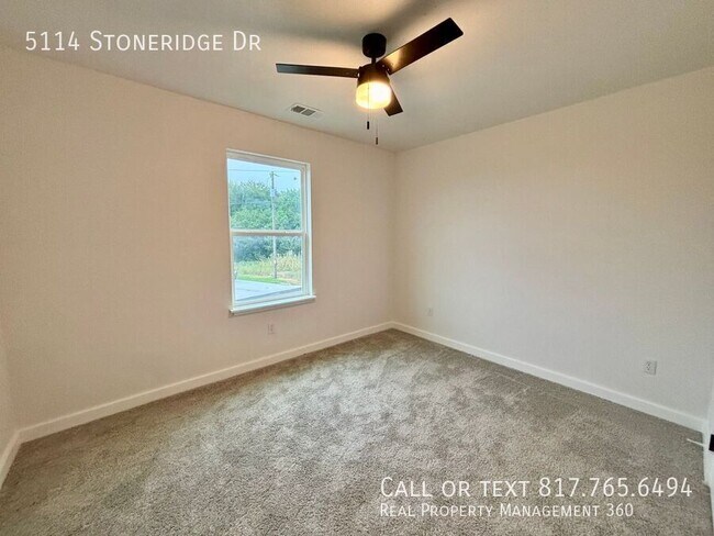 Building Photo - 5114 Stoneridge Dr