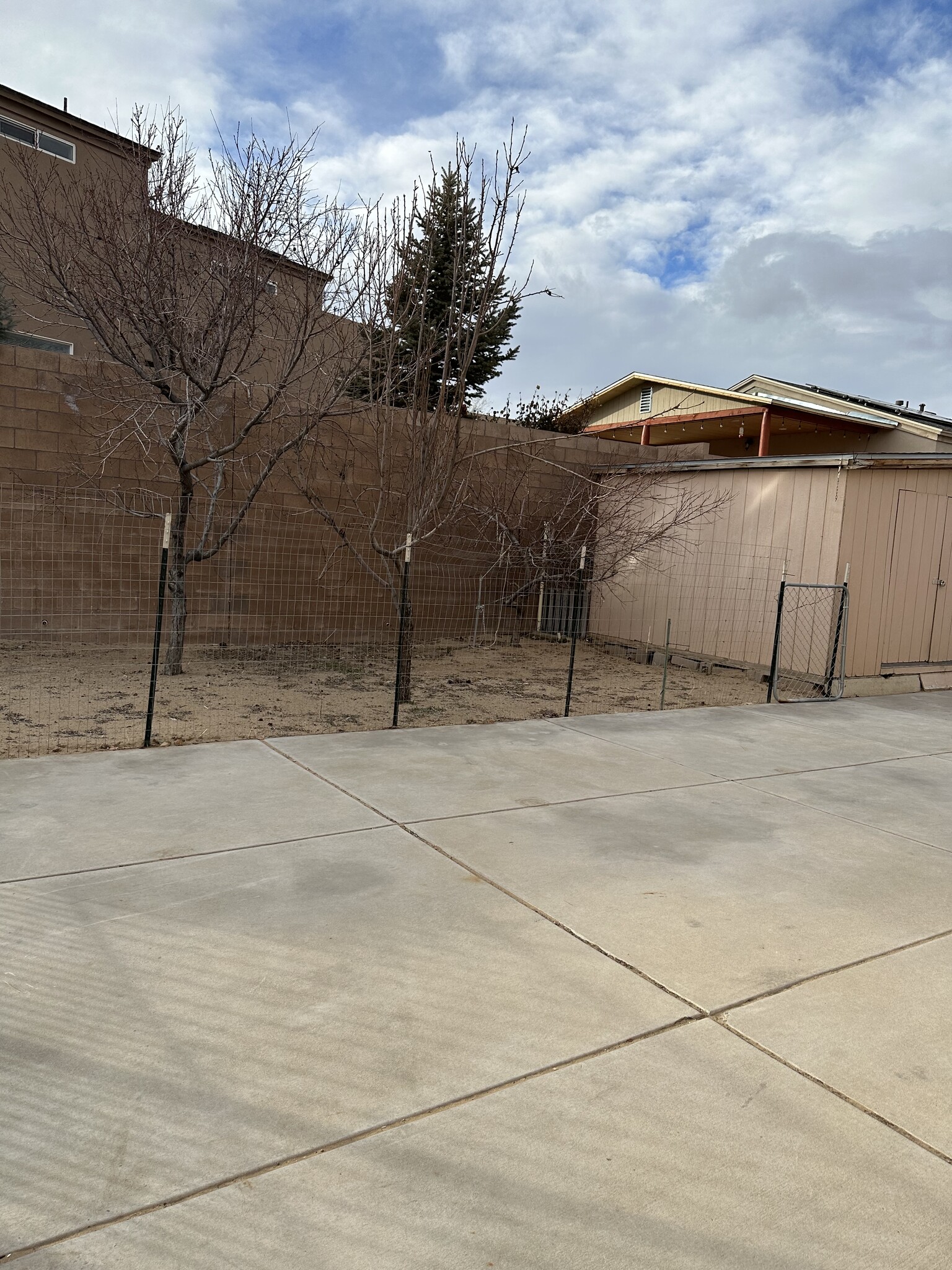 Building Photo - 3123 Lost Desert Dr SW