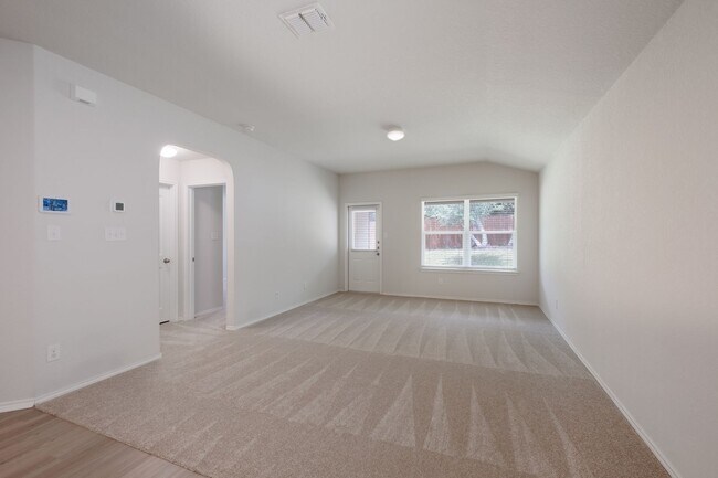 Building Photo - 29563 Copper Crossing