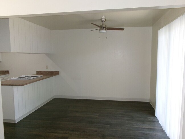 Building Photo - 8606 Kelley Dr