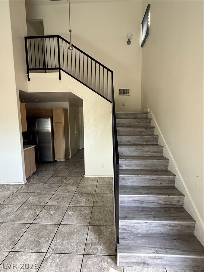 Building Photo - 5195 Souvenir Ln