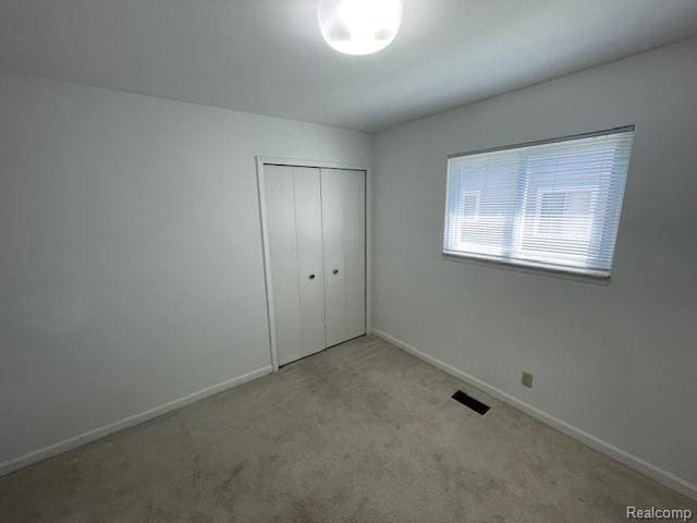 Building Photo - 4970 Foxcroft Dr