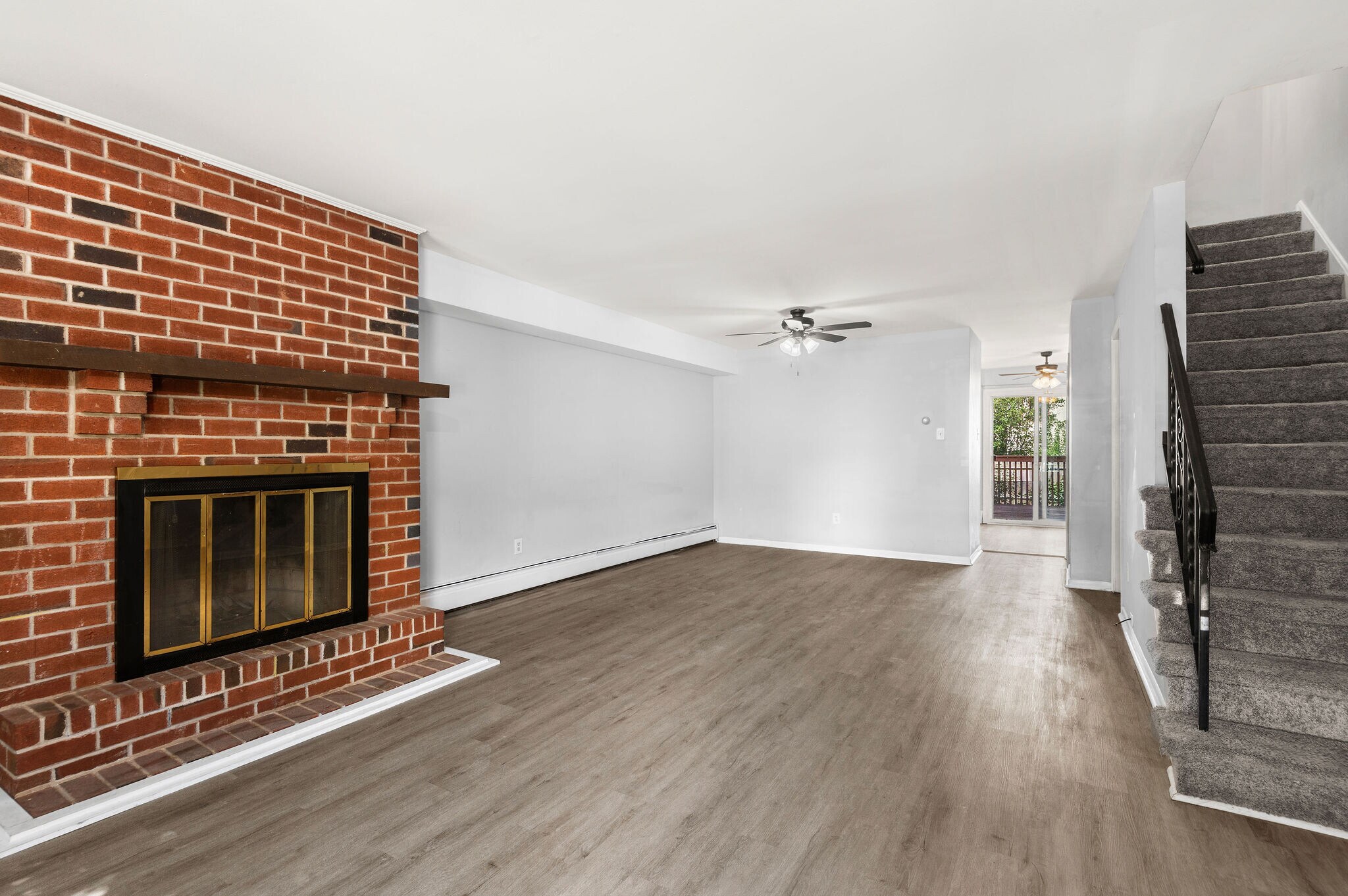 Building Photo - 1705 Walnut Ridge Est