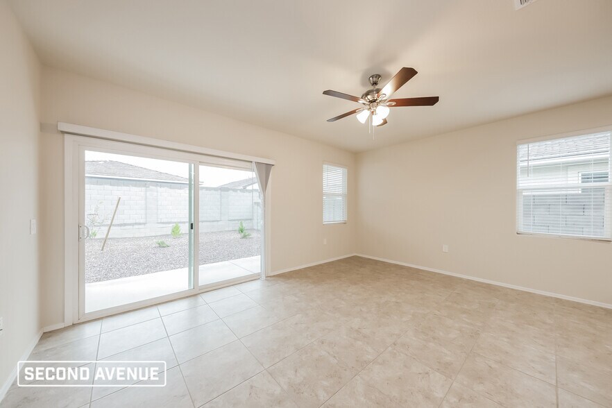 Building Photo - 18458 W Faye Way