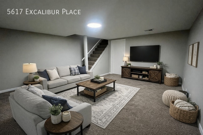 Building Photo - 5617 Excalibur Pl