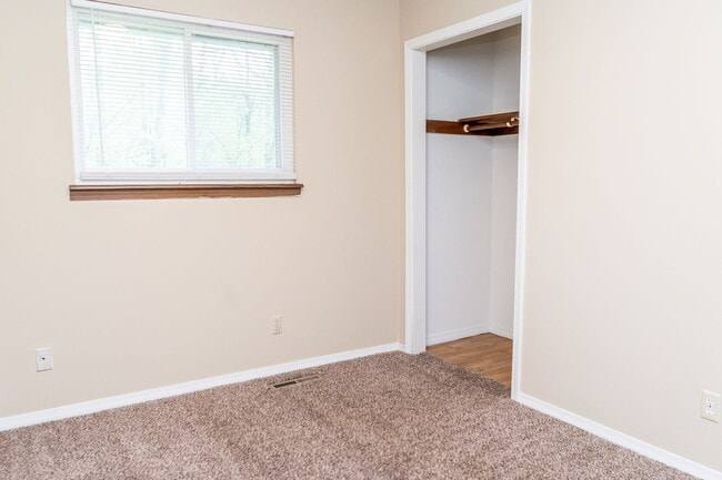 Building Photo - 4501-4503 Millbrook Dr.