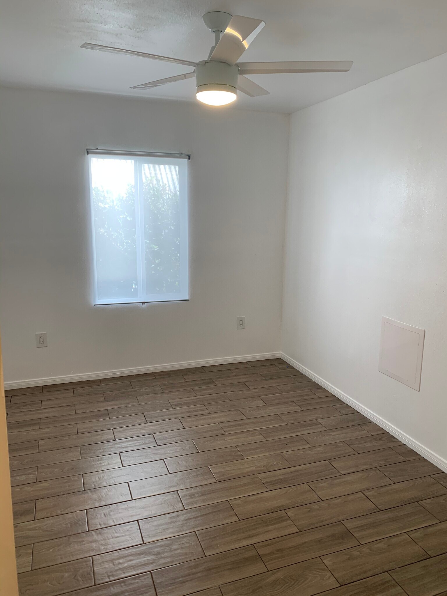 Building Photo - 526 Brooks Ave