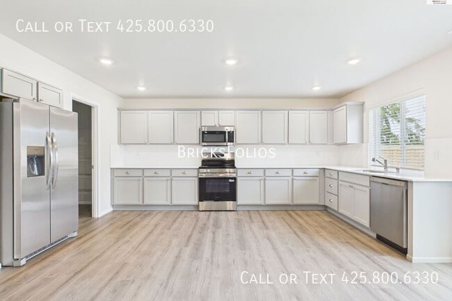 Primary Photo - 19537 141st Ave Ct E