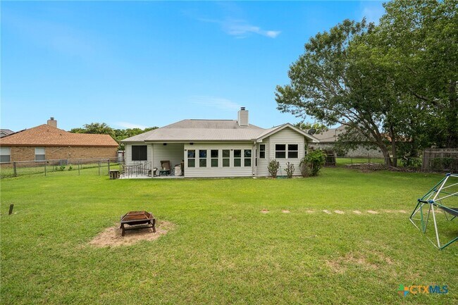 Building Photo - 4301 Brian Dr